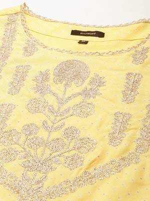 women's round neck floral foil print yellow anarkali kurta and trouser with dupatta 3