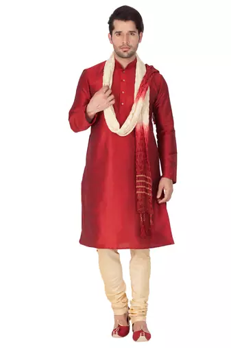  maroon silk blend kurta, pyjama & dupatta set