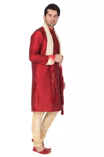  maroon silk blend kurta, pyjama & dupatta set