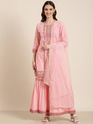 women's round neck paisley foil print pink straight kurta and sharara with dupatta 2