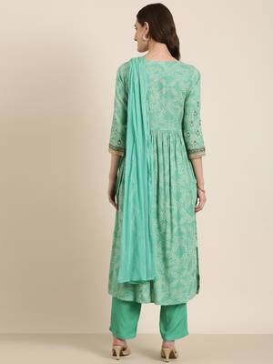 women's round neck bandhani green anarkali kurta and trouser with dupatta 5