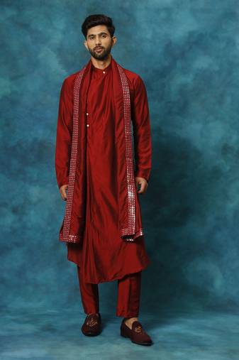 Men'S Maroon Viscose Blend Kurta, Pyjama & Dupatta Set