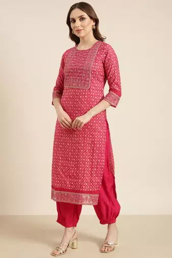 women's round neck geometric foil print pink straight kurta and patiala with dupatta