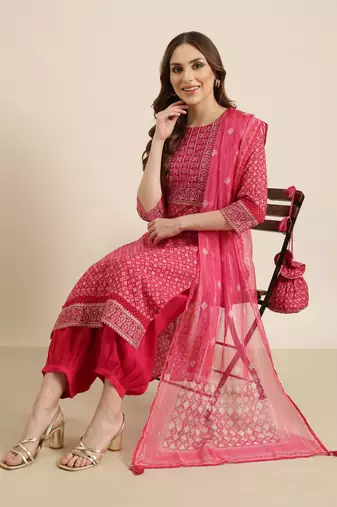women's round neck geometric foil print pink straight kurta and patiala with dupatta