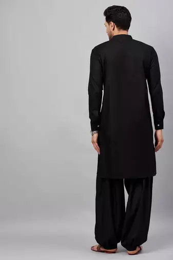 Vastramay men's black cotton linen blend pathani kurta set