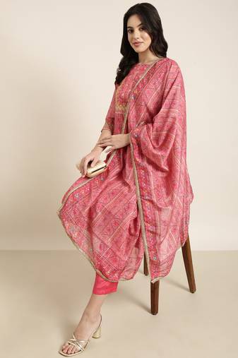 women's round neck floral zari pink straight kurta and trouser with dupatta