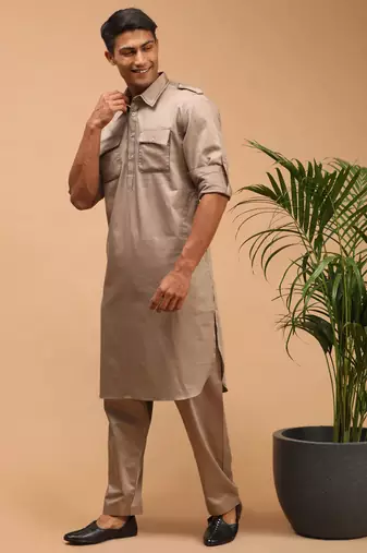 Men'S Chiku Brown Cotton Blend Pathani Kurta Set
