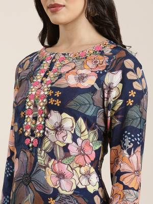 women's round neck floral screen print navy blue straight kurti and trouser with dupatta 5