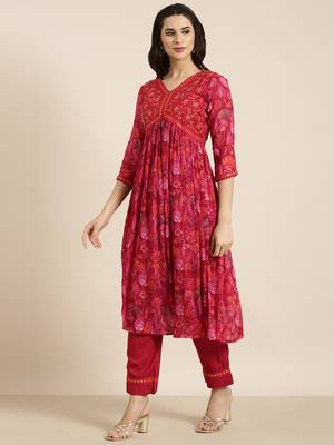 women's v-neck floral foil print pink anarkali kurta and trouser with dupatta 3