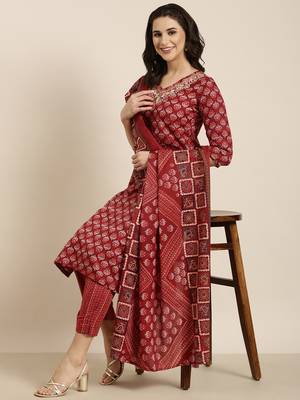 women's v-neck ethnic motifs foil print maroon straight kurta and trouser with dupatta 1