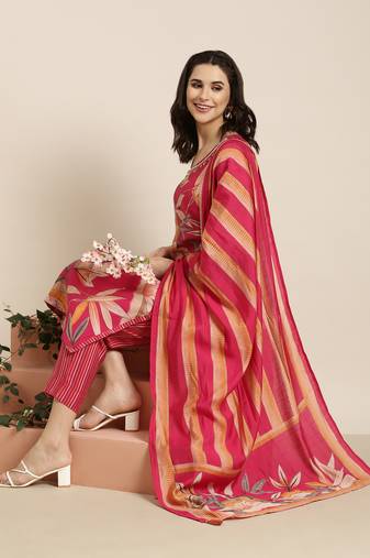 Showoff women's v-neck floral foil print pink straight kurta and trouser with dupatta
