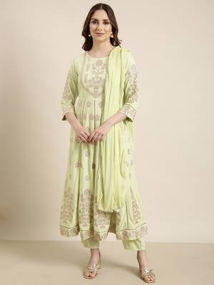 women's round neck floral foil print green anarkali kurta and trouser with dupatta 2