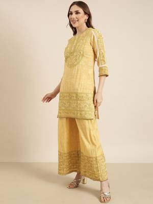 Showoff women's round neck floral yellow straight kurti and palazzos with dupatta 3