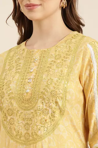 Showoff women's round neck floral yellow straight kurti and palazzos with dupatta
