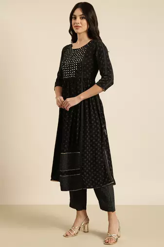 women's round neck printed foil print black a-line kurta and trouser with dupatta