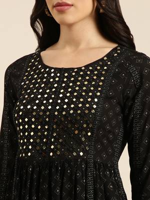 women's round neck printed foil print black a-line kurta and trouser with dupatta 5