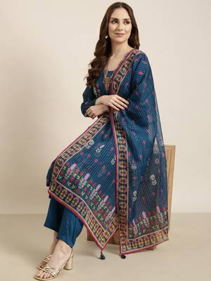 Showoff women's v-neck floral blue straight kurta and trouser with dupatta 1