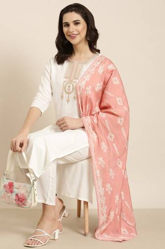 Showoff women's round neck solid zari off white straight kurta and trouser with dupatta