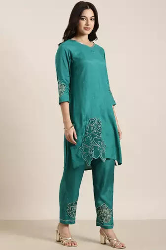 women's v-neck floral zari green straight kurti and trouser