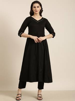 women's v-neck solid black anarkali kurta and trouser 2