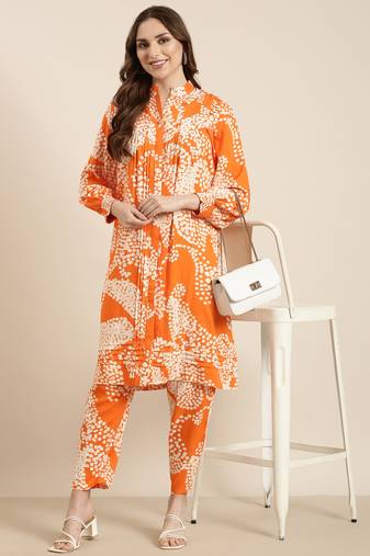 women's mandarin collar abstract orange a-line kurta and trouser