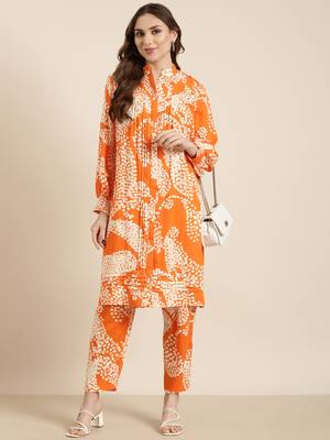 women's mandarin collar abstract orange a-line kurta and trouser 4