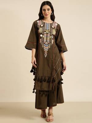 women's round neck solid olive a-line kurta and palazzos 2