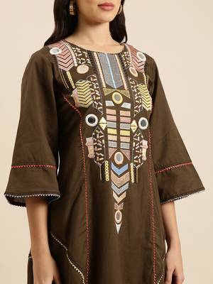 women's round neck solid olive a-line kurta and palazzos 5