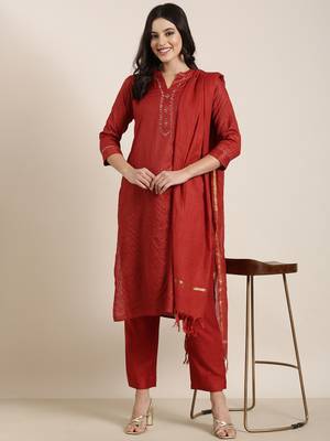 women's mandarin collar striped red straight kurta and trouser with dupatta 1