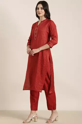 women's mandarin collar striped red straight kurta and trouser with dupatta