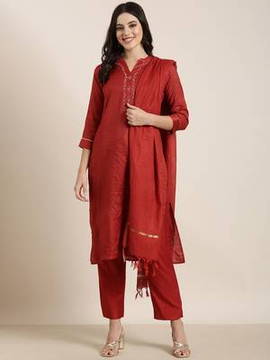 women's mandarin collar striped red straight kurta and trouser with dupatta 4