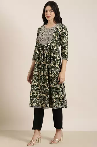 women's round neck ethnic motifs foil print green a-line kurta and trouser with dupatta
