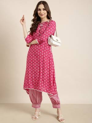 women's round neck ethnic motifs pink a-line kurta and patiala 4