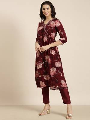 women's v-neck floral foil print maroon anarkali kurta and trouser with dupatta 3