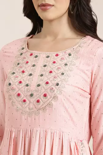 women's round neck chevron foil print pink straight kurta and trouser with dupatta