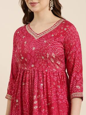women's v-neck floral screen print pink a-line kurta and trouser with dupatta 5