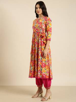 women's mandarin collar floral pink anarkali kurta and trouser with dupatta 3