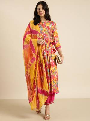 women's mandarin collar floral pink anarkali kurta and trouser with dupatta 4