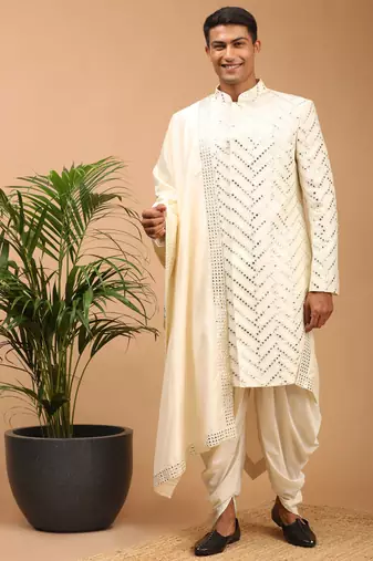 Men'S Cream Silk Blend Sherwani Set With Dupatta
