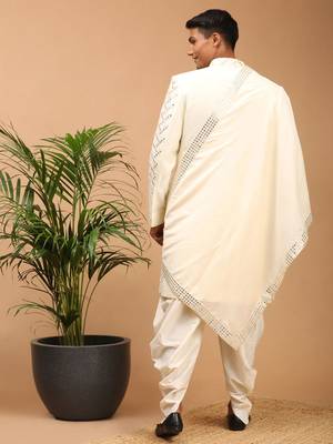 Cream Silk Blend Sherwani Set With Dupatta 3