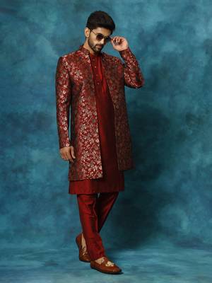 Maroon Viscose Brocade Pattern Men Sherwani Set 2