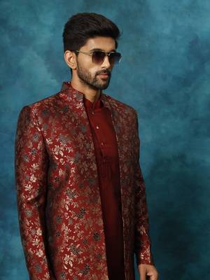 Maroon Viscose Brocade Pattern Men Sherwani Set 4