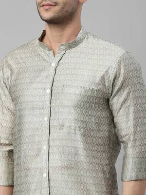 men's beige silk blend ethnic shirt and mundu set 2