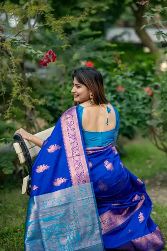 Royal Blue banarasi silk blend blend Jacquard Woven Saree