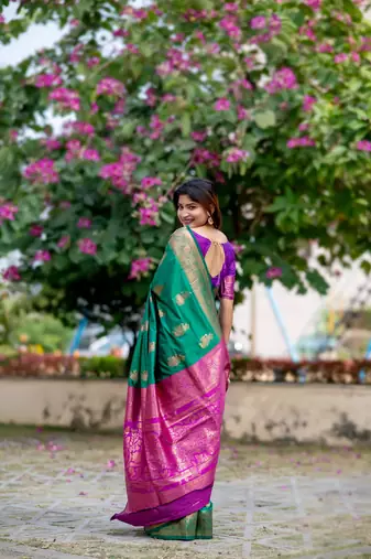 Green Benarasi silk blend Jacquard Woven Saree Festive Wear