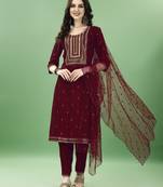 Maroon embroidered silk blend women's kurta, pyjama & dupatta set