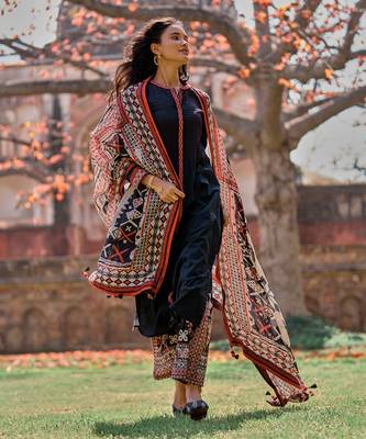Black bela kurta set with dupatta 1