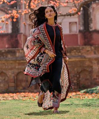 Black bela kurta set with dupatta 2