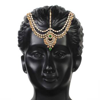 traditional kundan & pearl matha patti/maang tikka for women  2