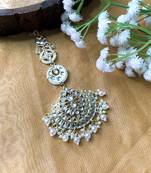 traditional kundan & pearl handcrafted maang tikka for women/girls 